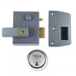 Yale No 2 Auto Deadlocking Nightlatch